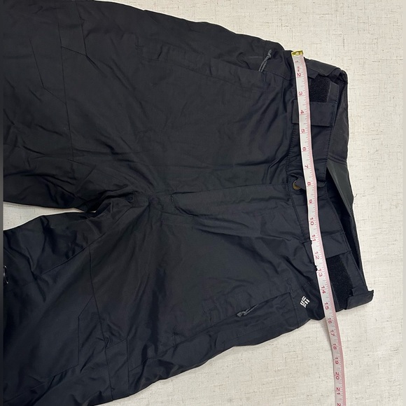 Columbia Women's winter Pants - Black 🥶 - Picture 6 of 13